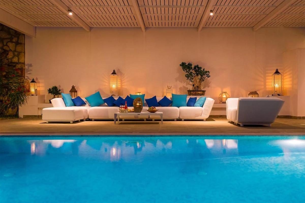 Luxury Oceania With Private Infinity Pool